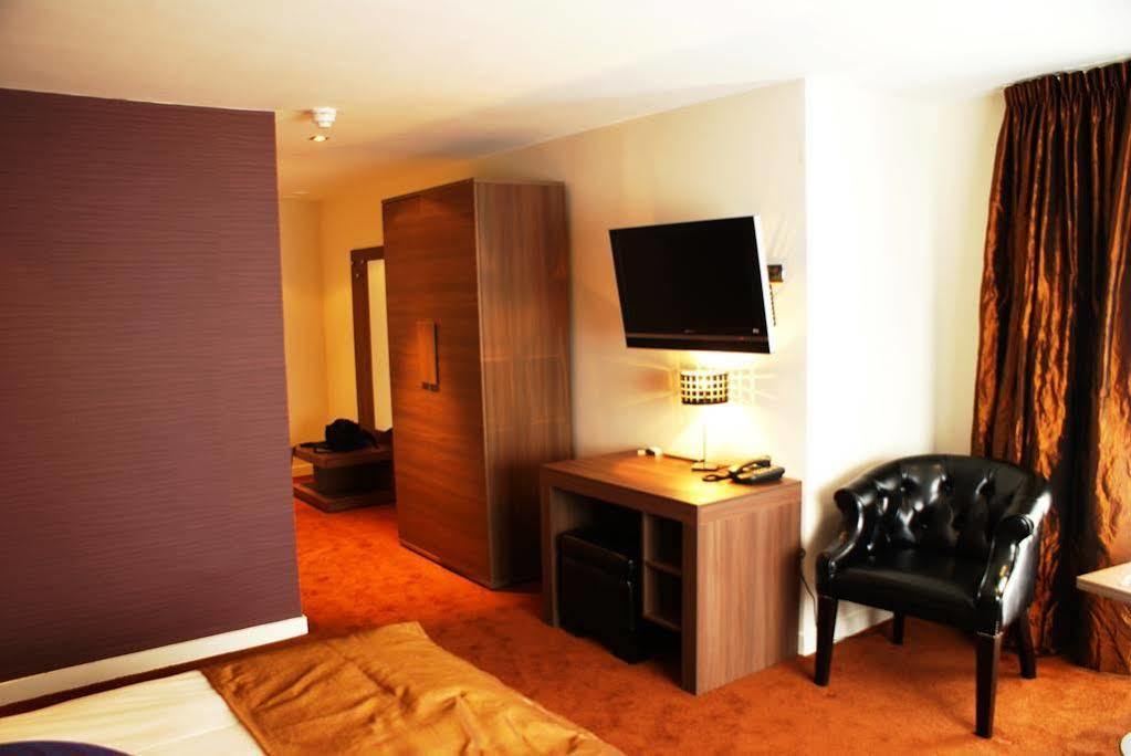Van Der Valk Hotel Hardegarijp - Leeuwarden Eksteriør billede