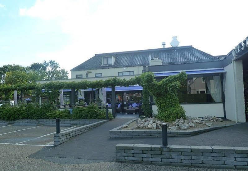Van Der Valk Hotel Hardegarijp - Leeuwarden Eksteriør billede